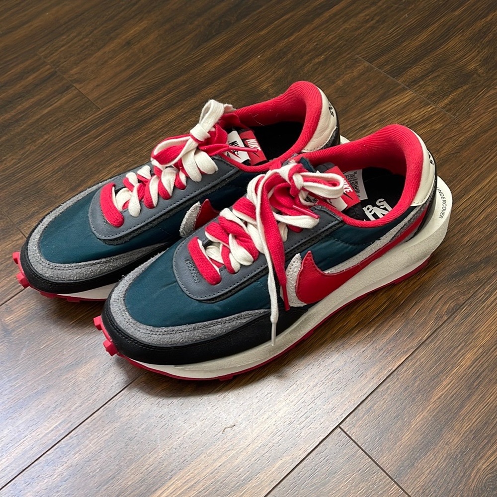 Sacai Nike collab Red and Black Women's Sneakers